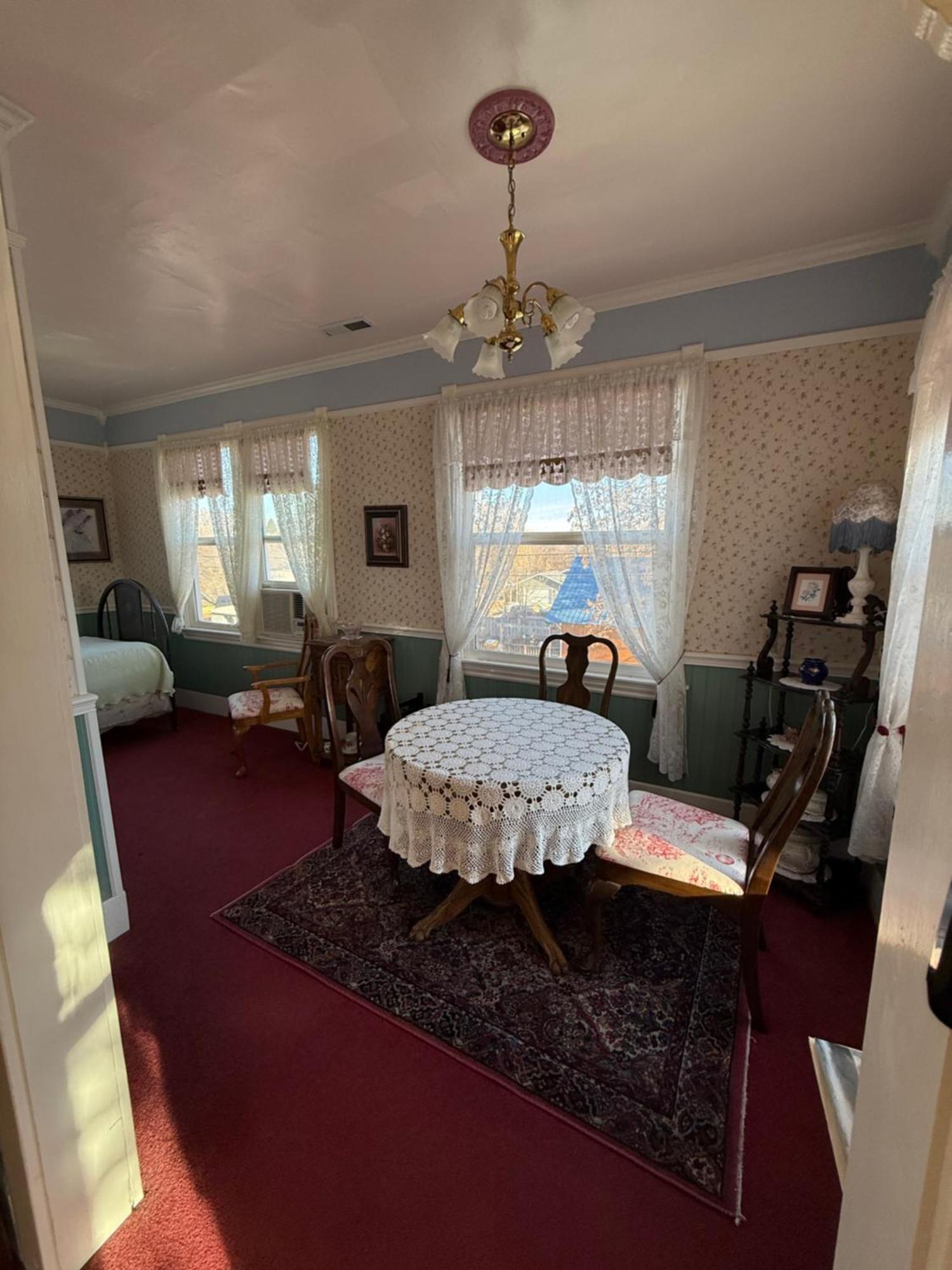 Roseberry House Bed And Breakfast Susanville Dış mekan fotoğraf