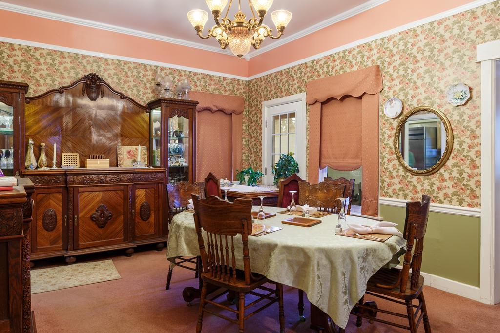 Roseberry House Bed And Breakfast Susanville Dış mekan fotoğraf