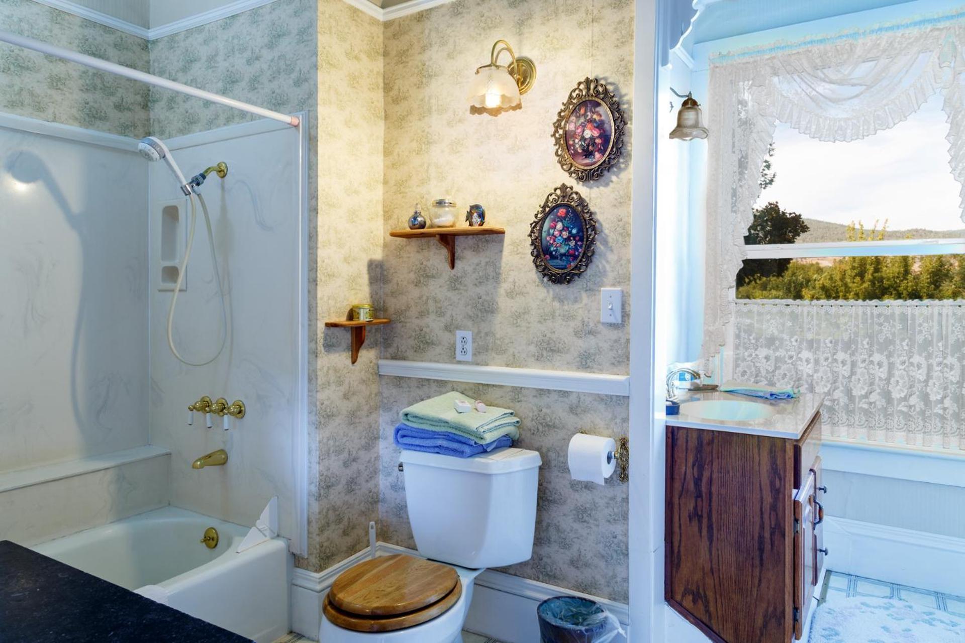 Roseberry House Bed And Breakfast Susanville Dış mekan fotoğraf