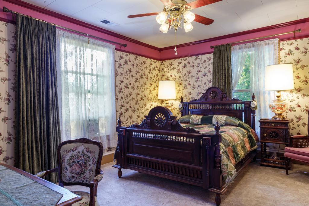 Roseberry House Bed And Breakfast Susanville Dış mekan fotoğraf